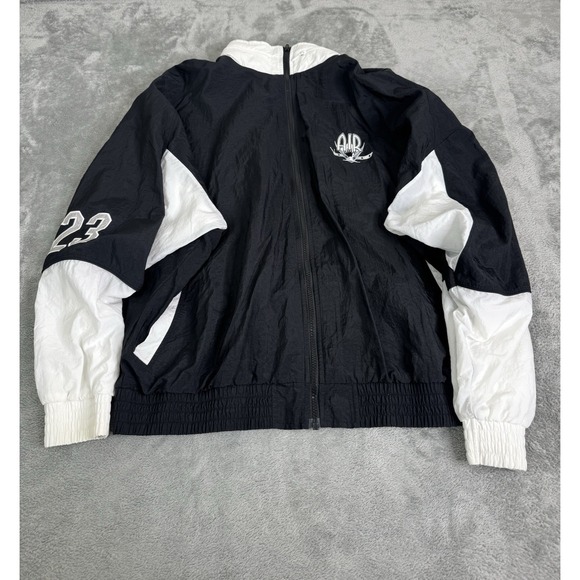 Nike Air Jordan Black and White Windbreaker Jacket - Picture 4 of 15